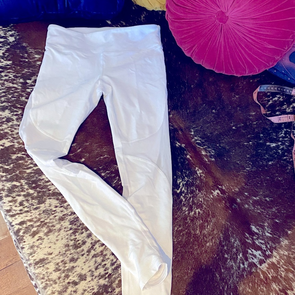 Alo white Stirrup Leggings Mesh yoga Barre Pilates M like new